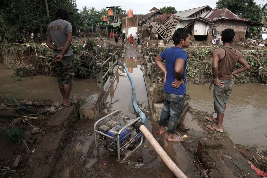Flash floods and landslides in central Indonesia killed at least 35 people﻿