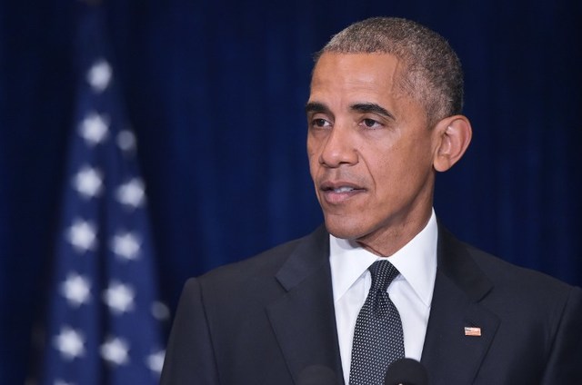 US President Barack Obama speaks on the shooting in Dallas, Texas