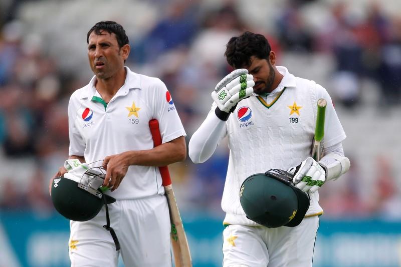 Britain Cricket - England v Pakistan - Third Test - Edgbaston - 4/8/16 Pakistan's Azhar Ali looks dejected after being dismissed Action Images via Reuters / Paul Childs Livepic