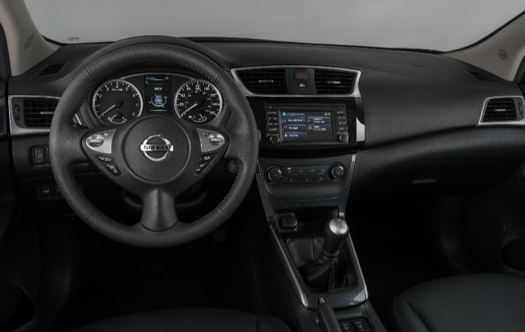 Interior of 2017 Nissan Sentra SR Turbo