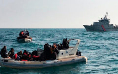 French rescue nearly 190 migrants trying to cross Channel