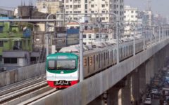 Metrorail authorities to charge Tk 100 for entering stations without journey purpose