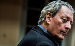 US writer Paul Auster suffering from cancer, wife says