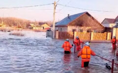 Thousands flee flooding in southern Russia
