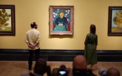 Van Gogh ‘Sunflowers’ brought together in London show