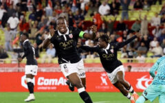 Monaco celebrate centenary with late win to join PSG top of Ligue 1