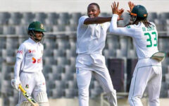 Bangladesh collapse gives SA total control of 2nd Test