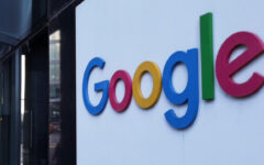 US judge orders Google to open Android to rival app stores