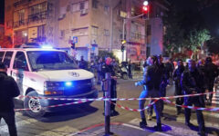 Foreign attacker killed after stabbing 5 in Tel Aviv