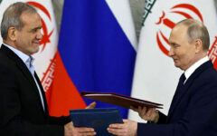 Iran foreign minister to meet key ally Putin