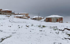 Heavy snow hits Turkey’s northeast as wildfires rage