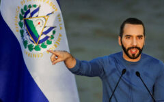 El Salvador plans 600 mass trials for suspected gang members