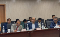 Bangladesh media delegates visit Kunming hospital