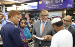 Adviser visits HSIA to review measures against airfare hike