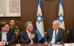 Israel government approves Gaza hostage release deal
