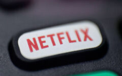 Netflix shares sink as quarterly profit misses mark