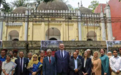 US announces $235,000 grant to restore Musa Khan Mosque at DU 