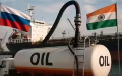 The US government temporarily eased economic sanctions against Russia to allow Russian oil currently stranded at sea to be sold to India