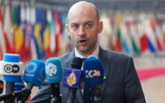 French FM says Iran must make ‘major concessions’ to end the crisis.